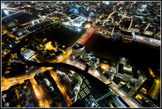 Illustration for article titled What it's like to (illegally) climb London's tallest building